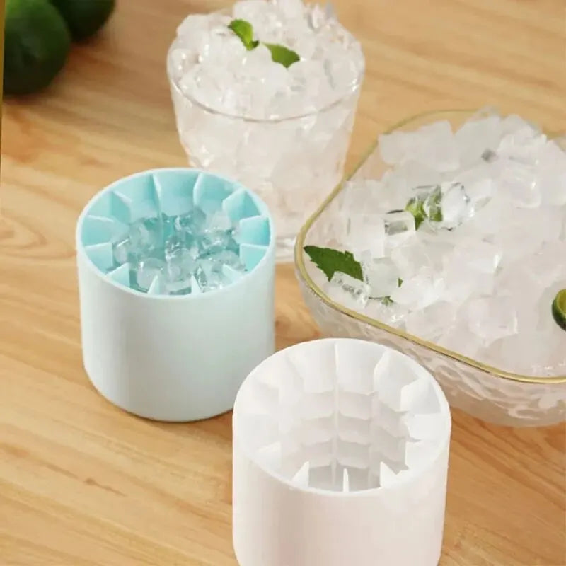 Silicone Ice Cube Mold – Round Ice Bucket Design for Fast-Chilling