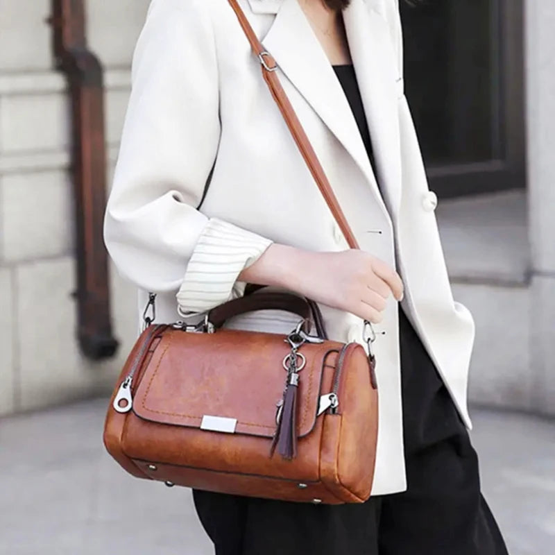 Tassel Decor Women’s Large Capacity PU Leather Shoulder & Crossbody Bag – Fashion Boston Handbag with Zipper and Removable Strap