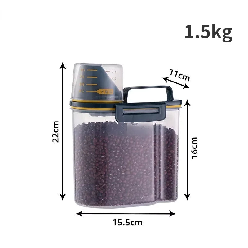 1.5kg/2kg Moisture-Proof Dog & Cat Food Pail with Measuring Cup (Plastic, BPA-Free) – Universal Pet Food Storage Solution
