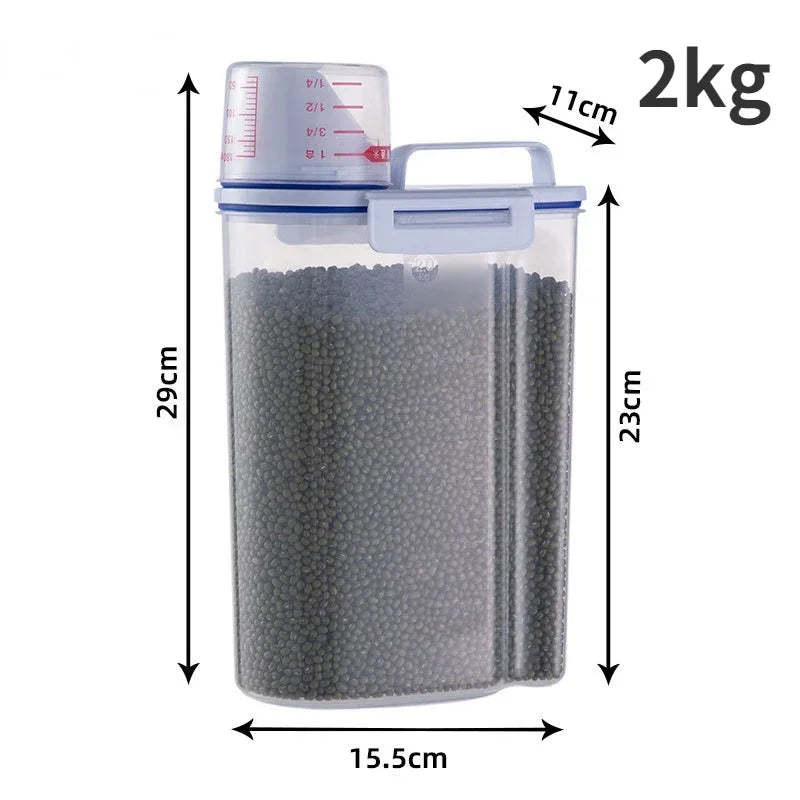 1.5kg/2kg Moisture-Proof Dog & Cat Food Pail with Measuring Cup (Plastic, BPA-Free) – Universal Pet Food Storage Solution
