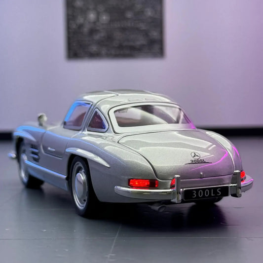 mercedes gullwing diecast toy with lights and sound