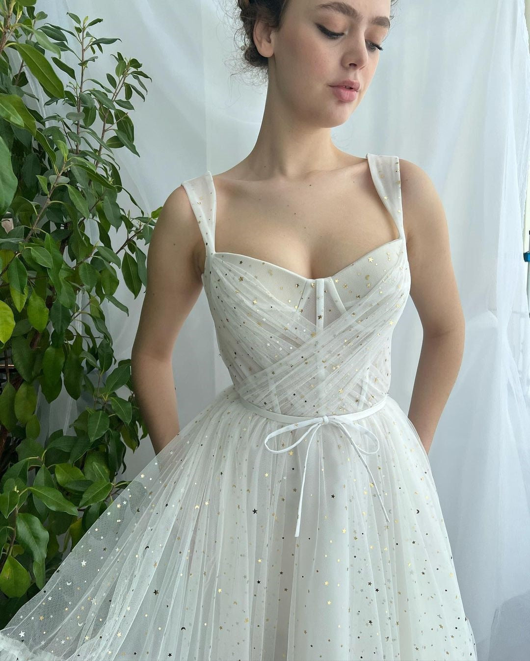 Sparkly Starry Tulle Prom Dress | Sweetheart Tea-Length A-Line Tiered Wedding Party Dress with Pockets