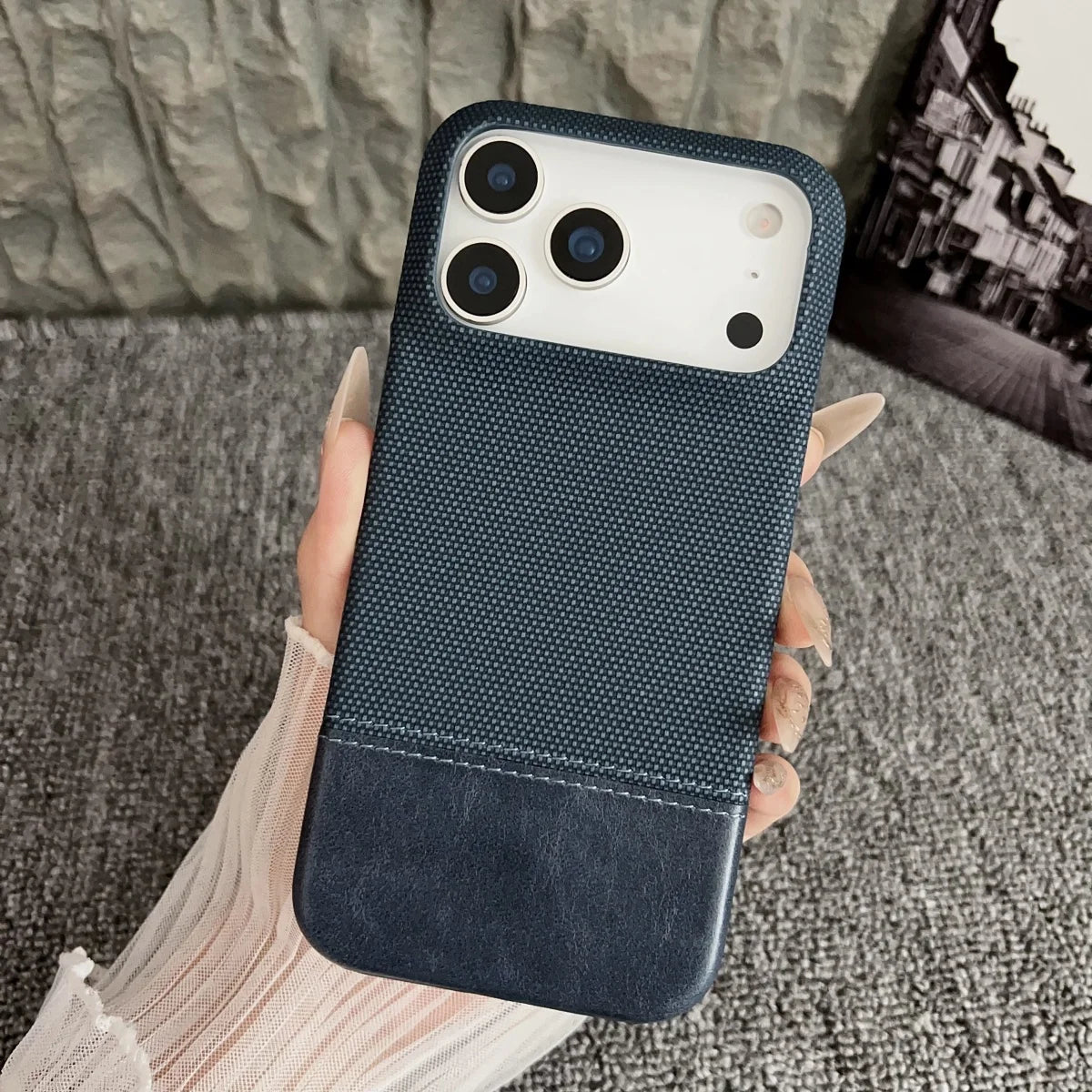 Anti-fingerprint non-slip iPhone case