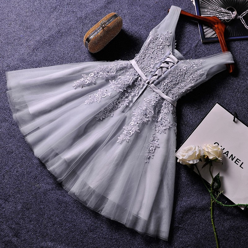Prom Dress Short V Neck Appliques Beading Lace Up Knee-Length Dress
