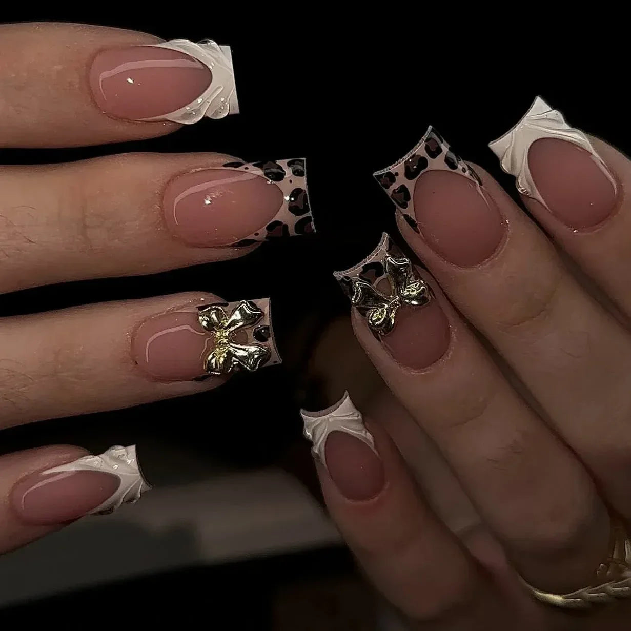 3D Leopard Flower Press On Nails – 24pcs Medium Square French Style