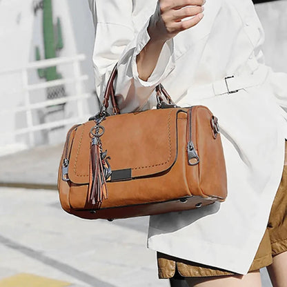 Tassel Decor Women’s Large Capacity PU Leather Shoulder & Crossbody Bag – Fashion Boston Handbag with Zipper and Removable Strap