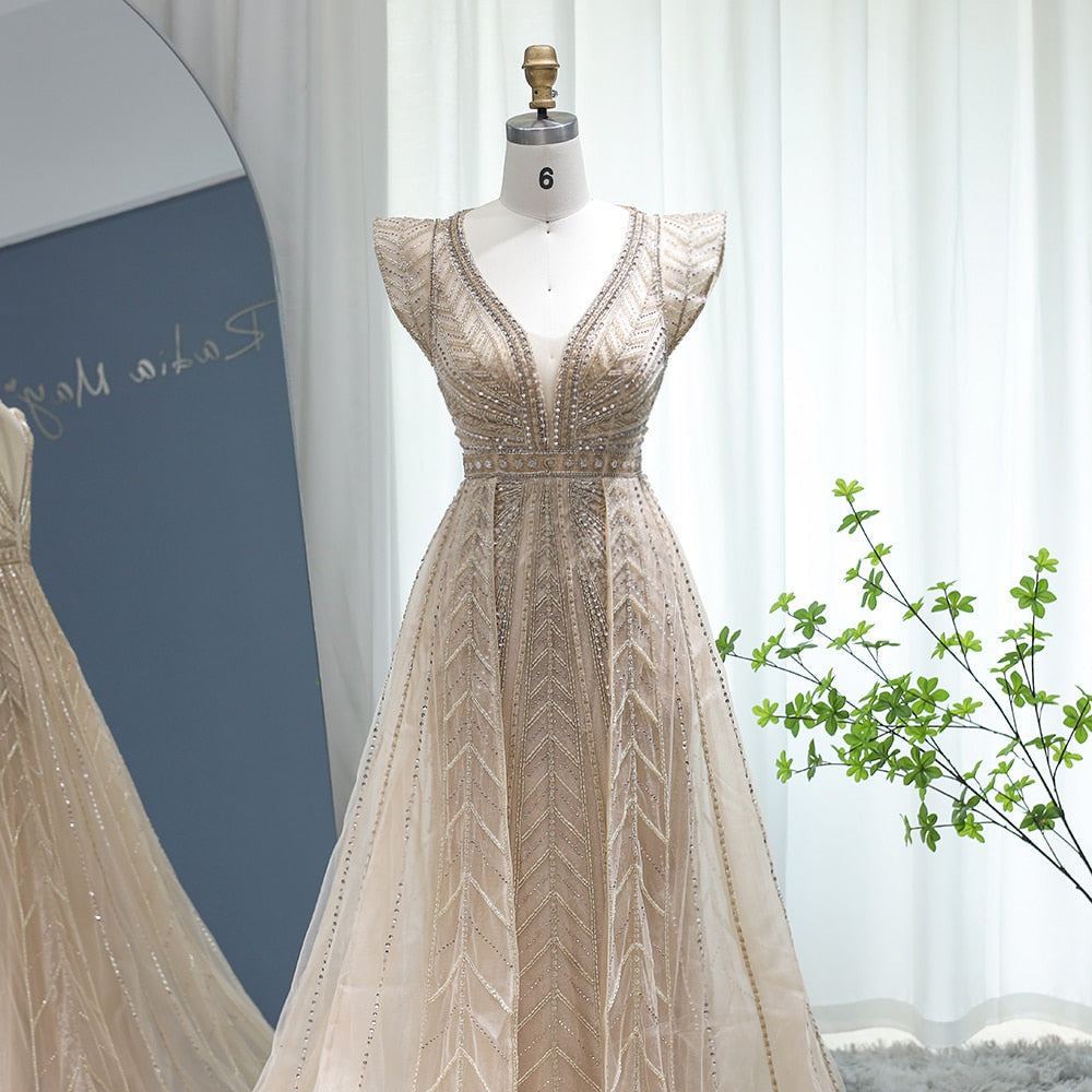 Dubai Silver Nude Evening Dresses with Elegant Cap Sleeve Crystal Arabic Formal Dresses