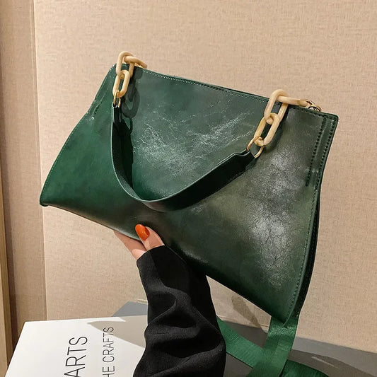 2025 New Design PU Leather Women Shoulder Bag – Soft Synthetic Leather Crossbody Handbag with Chain Decor, Large Capacity Underarm Tote Purse