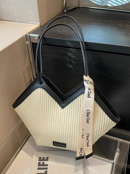 Korean Style Large Tote Bag – Fashionable PU Canvas Shoulder Bag for Women | Spacious Commuter Student Tote with Zipper Closure
