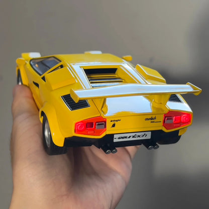 1:24 Lamborghini Countach LP500S Diecast Model Car – Lights, Sound & Pull-Back Supercar - SpyTrendz