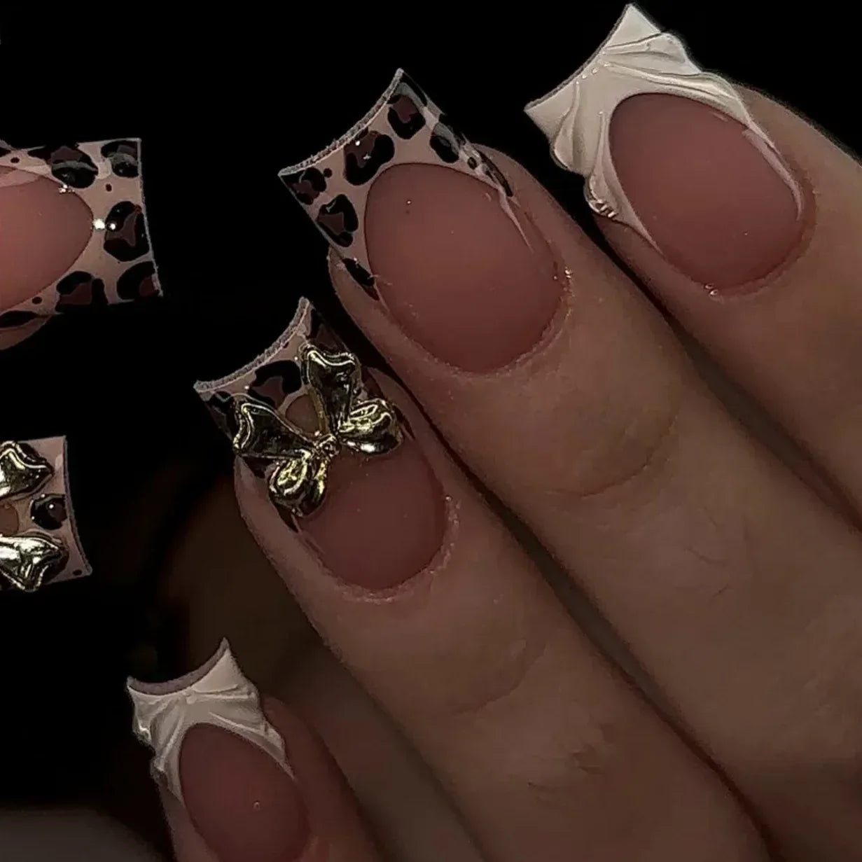 3D Leopard Flower Press On Nails – 24pcs Medium Square French Style